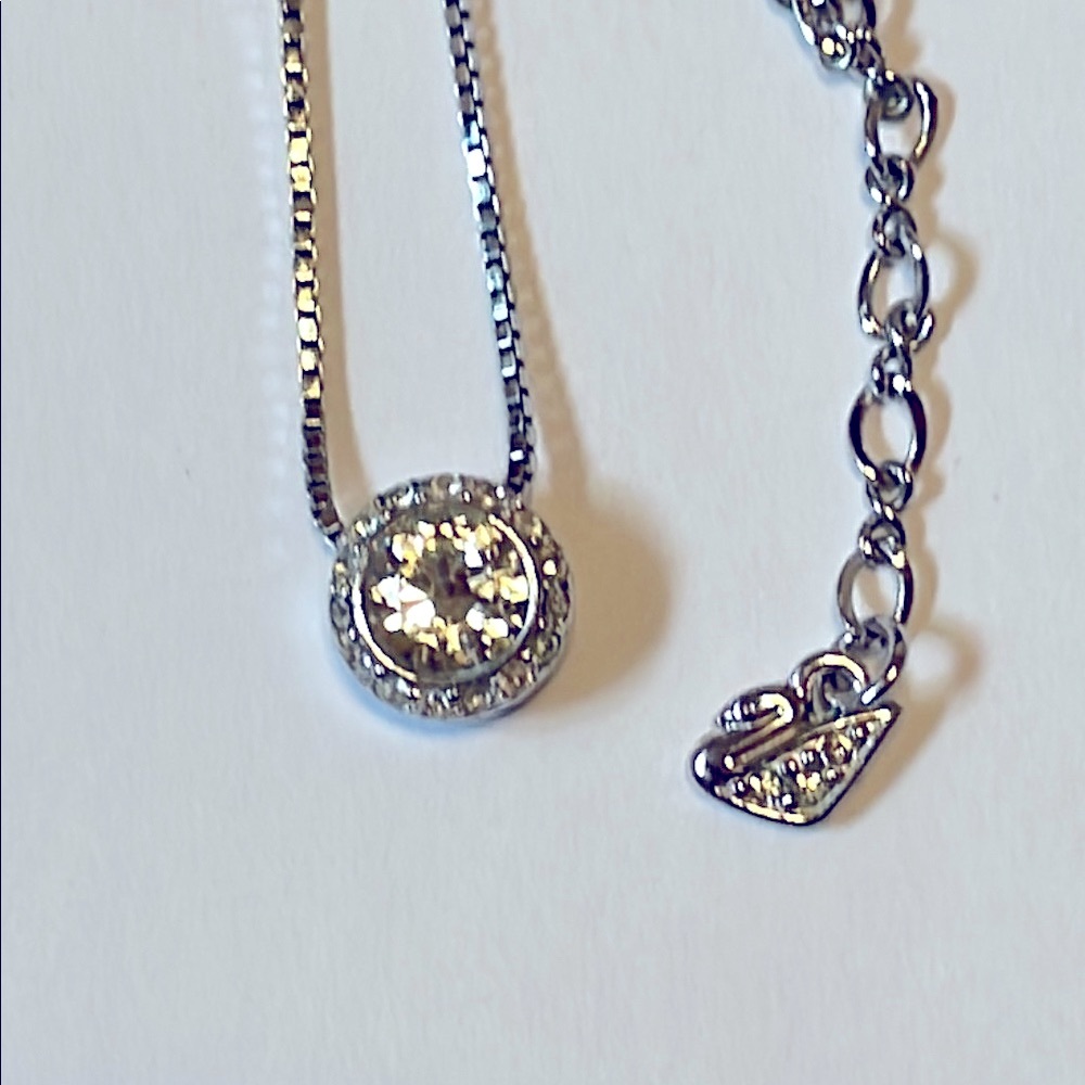 Authentic Swarovski Silver Halo Crystal Floating Necklace on Box Chain